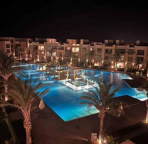公寓 Mangroovy - 2br Prodigious Ground Pool & Sea View *