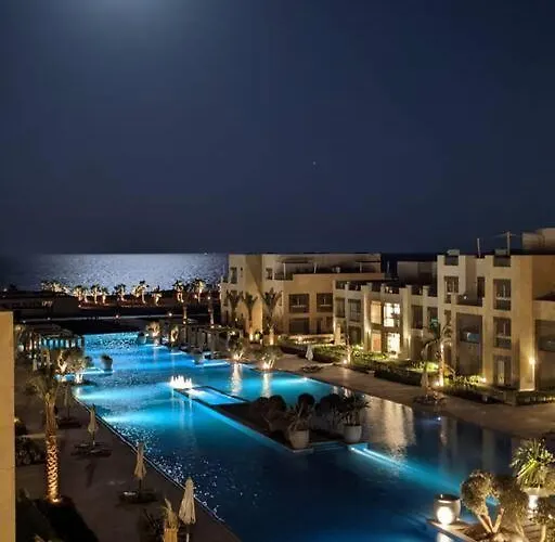 公寓 Mangroovy - 2br Prodigious Ground Pool & Sea View