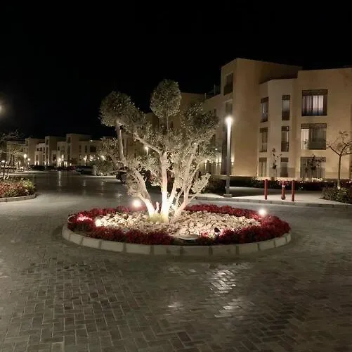 Mangroovy - 2br Prodigious Ground Pool & Sea View 洪加達